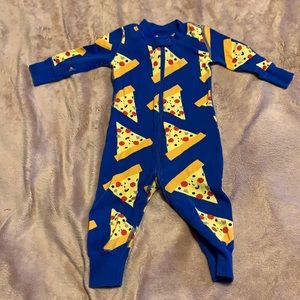 Hanna Andersson Pizza Footless Onsie Pj